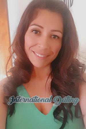 199852 - Adriana Age: 44 - Colombia