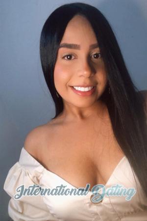 200411 - Melissa Age: 26 - Colombia