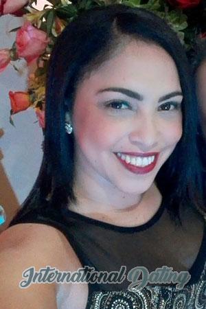 201431 - Erika Patricia Age: 43 - Colombia