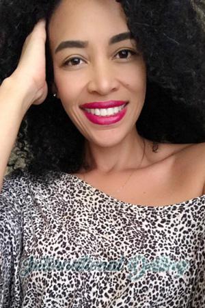 201878 - Melani Age: 42 - Costa Rica