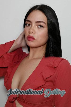 202509 - Emili Age: 28 - Colombia