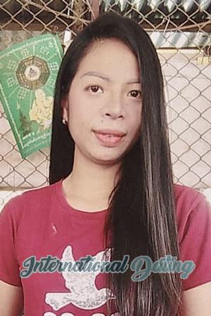 202683 - Daorueng Age: 40 - Thailand