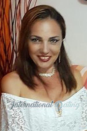 203373 - Yirlania Age: 51 - Costa Rica