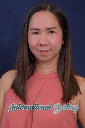 203542 - Elvie Age: 37 - Philippines