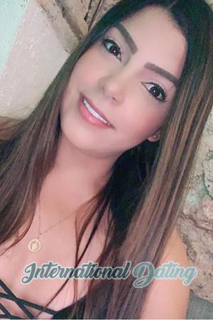 203839 - Paola Age: 32 - Colombia