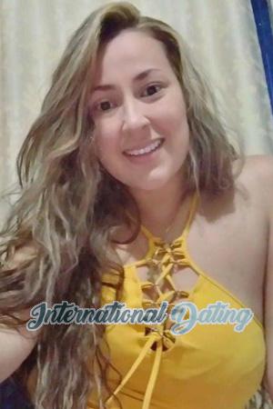 203843 - Luisa Fernanda Age: 37 - Colombia
