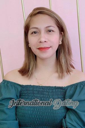 203875 - Jay-ann Age: 31 - Philippines