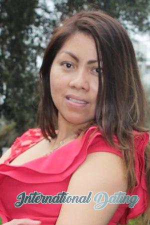 205110 - Ruth Age: 41 - Peru