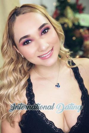 205920 - Camila Age: 31 - Colombia