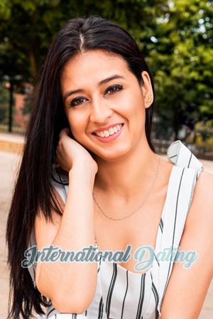 206490 - Valentina Age: 29 - Colombia