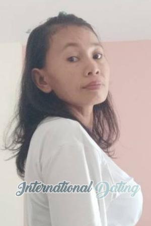 207206 - Ittiya Age: 46 - Thailand