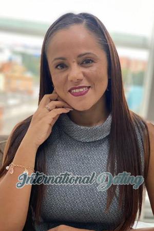 208724 - Julia Age: 48 - Colombia