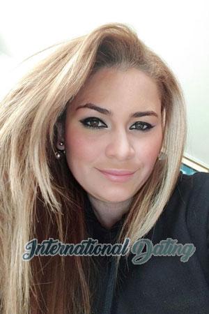 208854 - Andreina Age: 40 - Peru