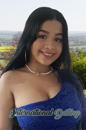 209131 - Nayelis Age: 24 - Colombia