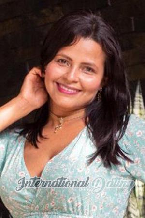 209221 - Gleidis Age: 35 - Colombia