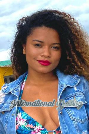209507 - Eva Age: 26 - Colombia