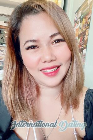 209877 - Pornchanok Age: 39 - Thailand