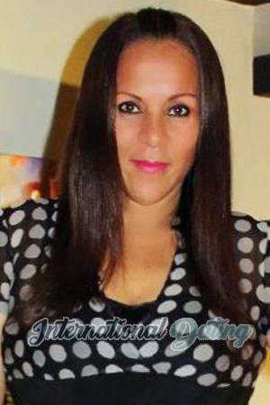 210748 - Guisella Age: 46 - Costa Rica