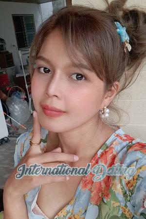 210830 - Chayapha Age: 33 - Thailand