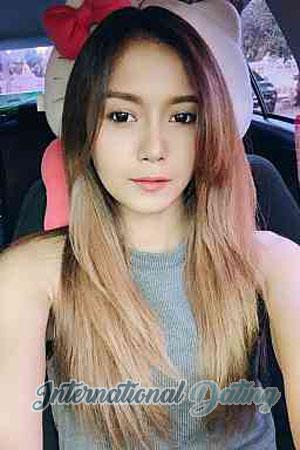 210918 - Khemjira Age: 42 - Thailand