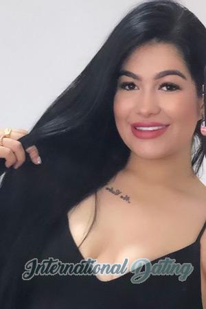 211138 - Wanda Age: 29 - Colombia
