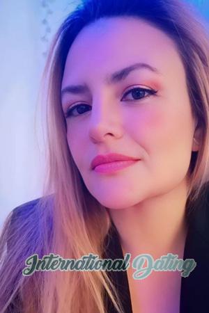 211365 - Paola Age: 44 - Colombia