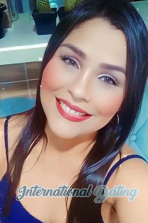 211860 - Mileidy Age: 39 - Colombia