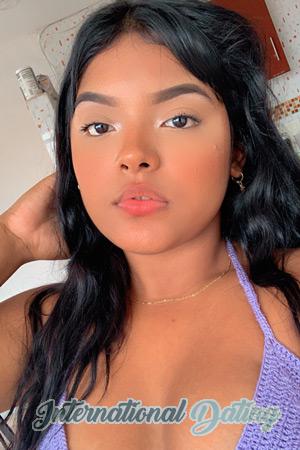 212007 - Maria Camila Age: 23 - Colombia