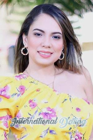 212400 - Sandra Age: 36 - Colombia