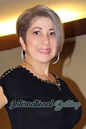 212557 - Jeannette Age: 52 - Costa Rica