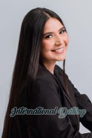 213743 - Adriana Age: 31 - Colombia