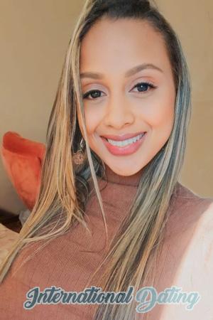 213984 - Estefania Age: 33 - Colombia