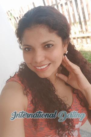 214307 - Ericka Age: 39 - Peru