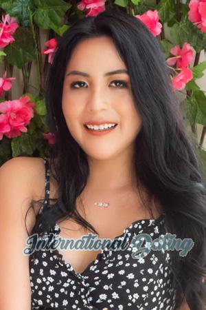 214890 - Angela Age: 28 - Peru