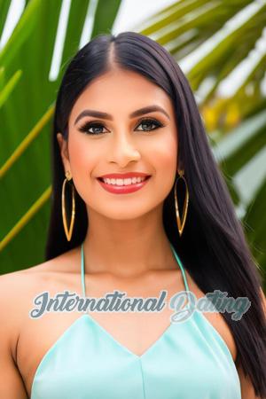 215269 - Nubia Age: 28 - Colombia