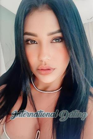 215553 - Jennifer Age: 41 - Colombia