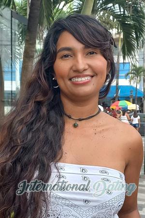 215661 - Sara Age: 36 - Colombia