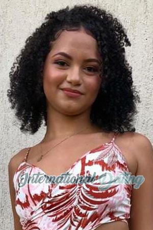 217102 - Nainis Age: 21 - Colombia