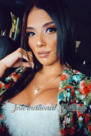 218243 - Dinia Age: 32 - Costa Rica