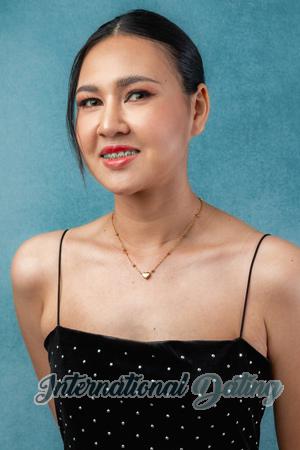 218877 - Malairat Age: 30 - Thailand