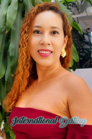 219151 - Margalida Age: 50 - Colombia