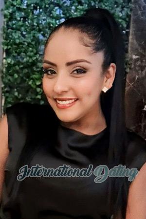 219573 - Tatiana Age: 41 - Colombia