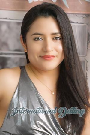 220046 - Celeni Age: 31 - Peru