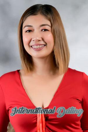 220617 - Emmelie Age: 31 - Philippines