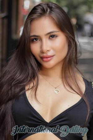 220925 - Angie Age: 22 - Colombia