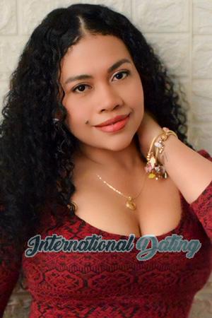 221184 - Carolina Age: 34 - Peru