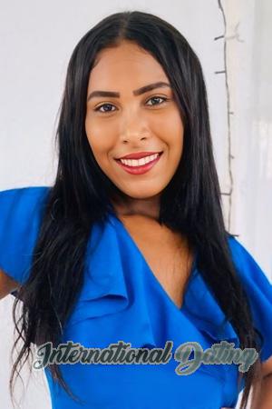 221386 - Veronica Age: 28 - Colombia