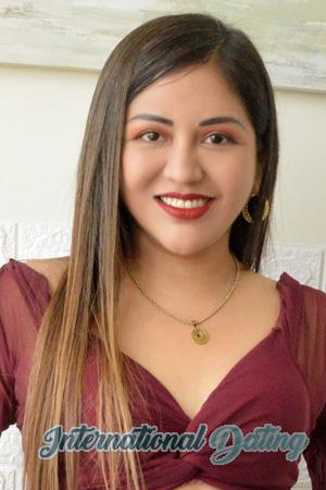 221395 - Kalina Age: 35 - Peru