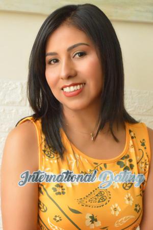 221473 - Yohana Age: 40 - Peru