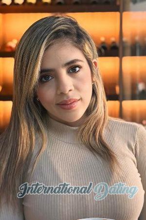 221705 - Keyniffer Age: 35 - Colombia